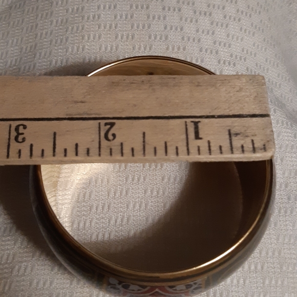 AEO Wide Bangle - Picture 4 of 5